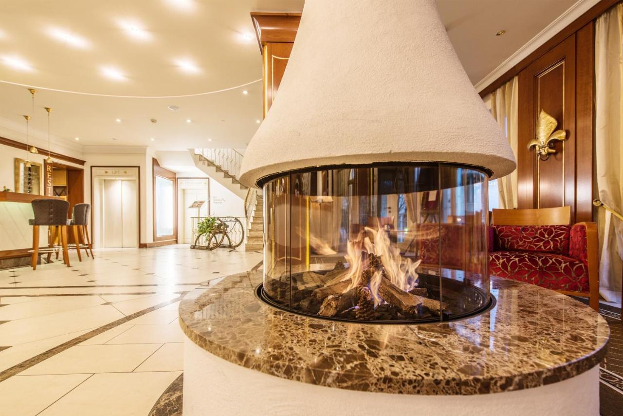 Hotel Dreifluessehof Gaestehaus 帕绍 外观 照片
